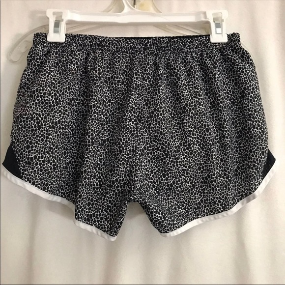 Nike Dri-Fit Shorts Running Athletic Workout Black White - Picture 3 of 4